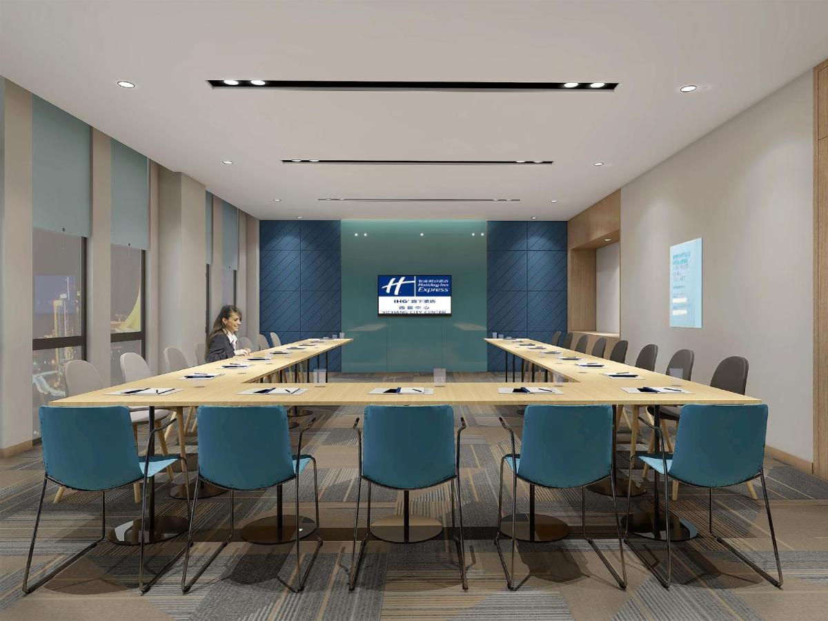 Holiday Inn Express - Xichang City Center By Ihg Exterior foto